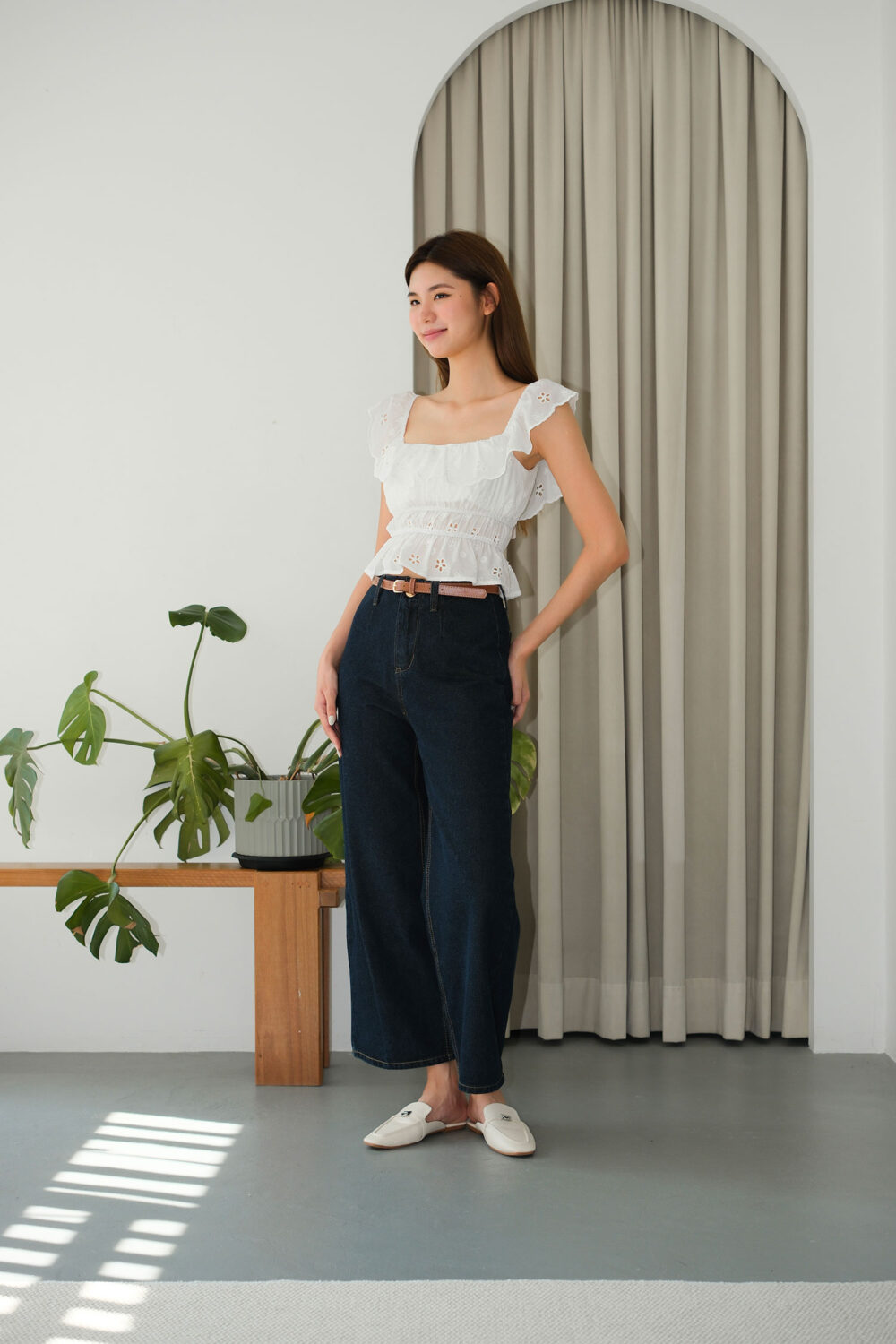 Broiderie Floral Lace Frilled Top - Image 4