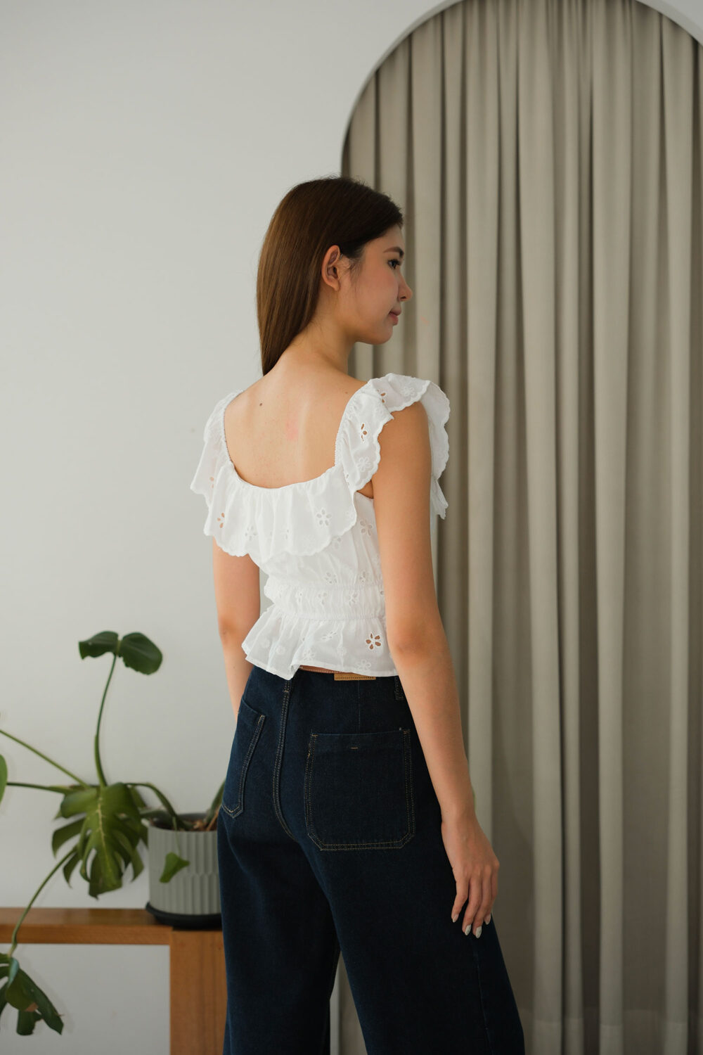 Broiderie Floral Lace Frilled Top - Image 5