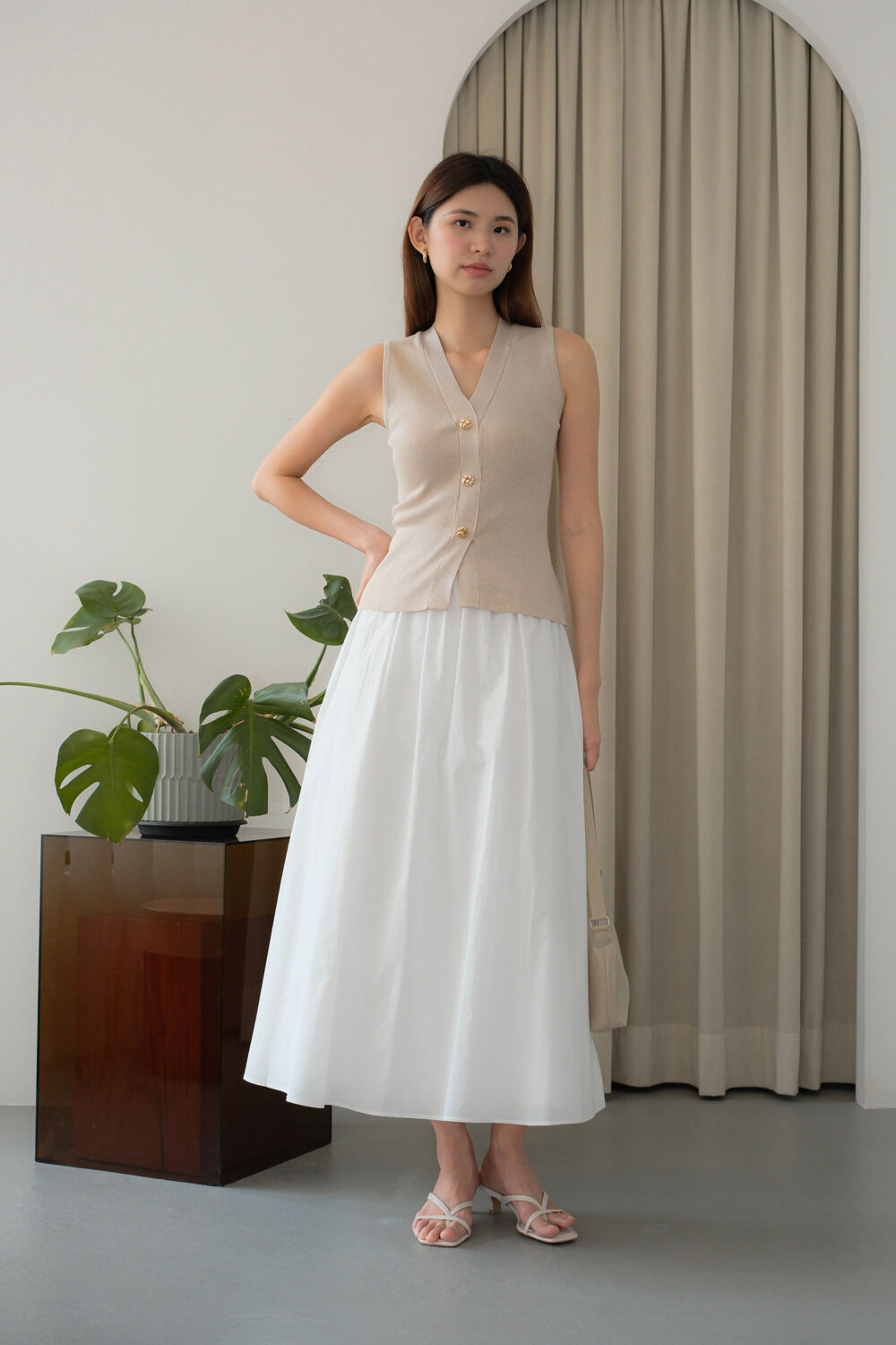 Golden Buttons Knit Tank Top - Image 10