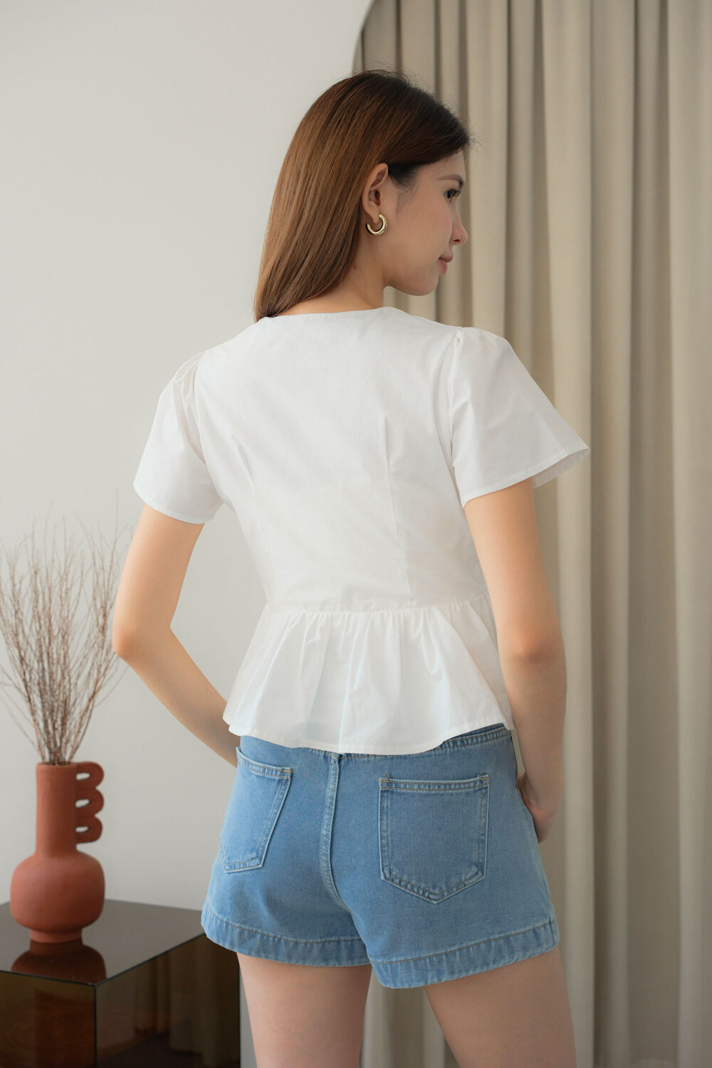 V Neck Open Tie Ribbon Top - Image 8