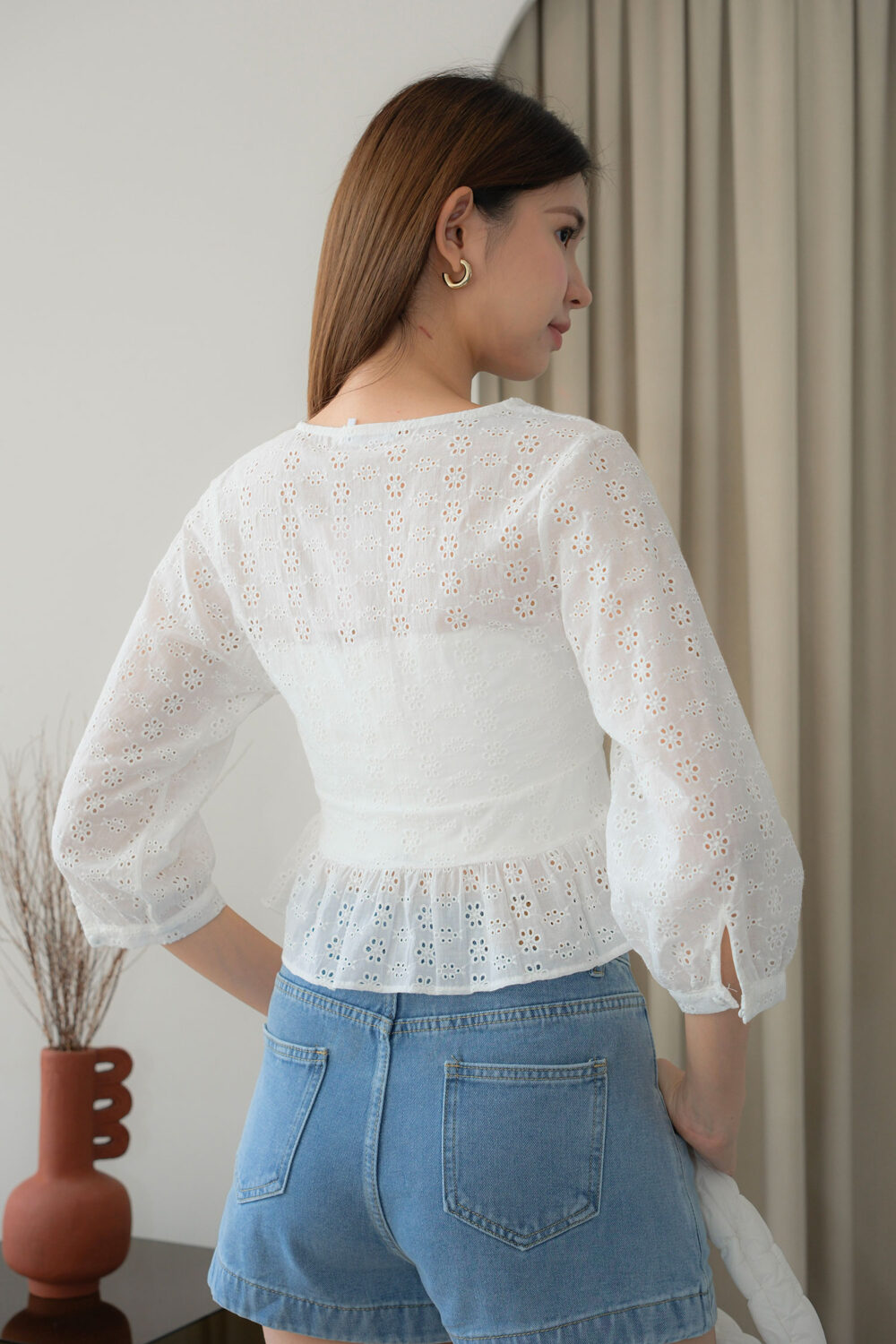 Broiderie Floral Lace Shirt - Image 5