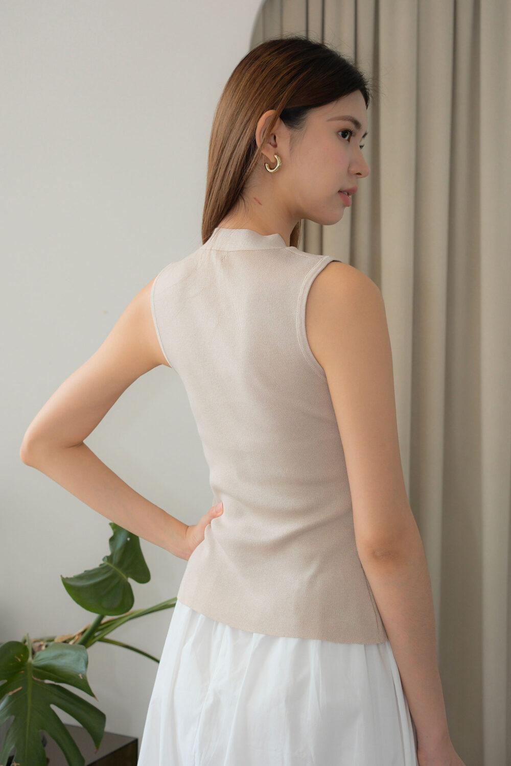 Golden Buttons Knit Tank Top - Image 11