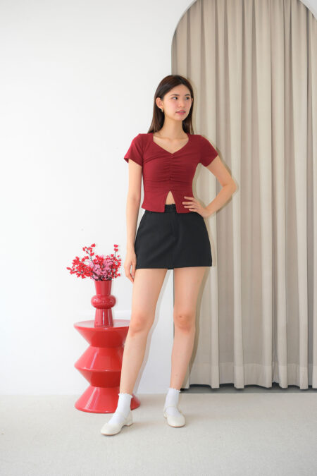 Chest Ruched Open Slit Top